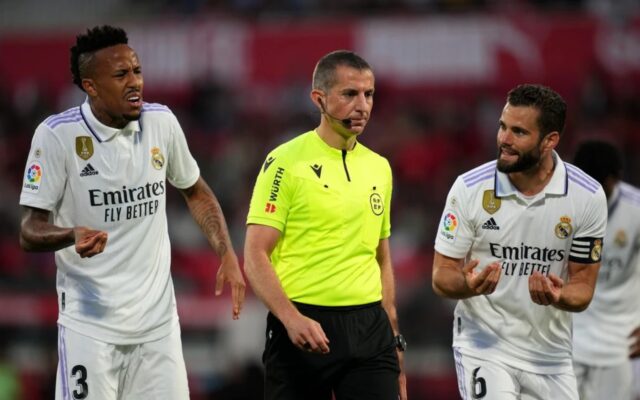 Dư luận cho rằng Real Madrid đã tạo áp lực lên trọng tài