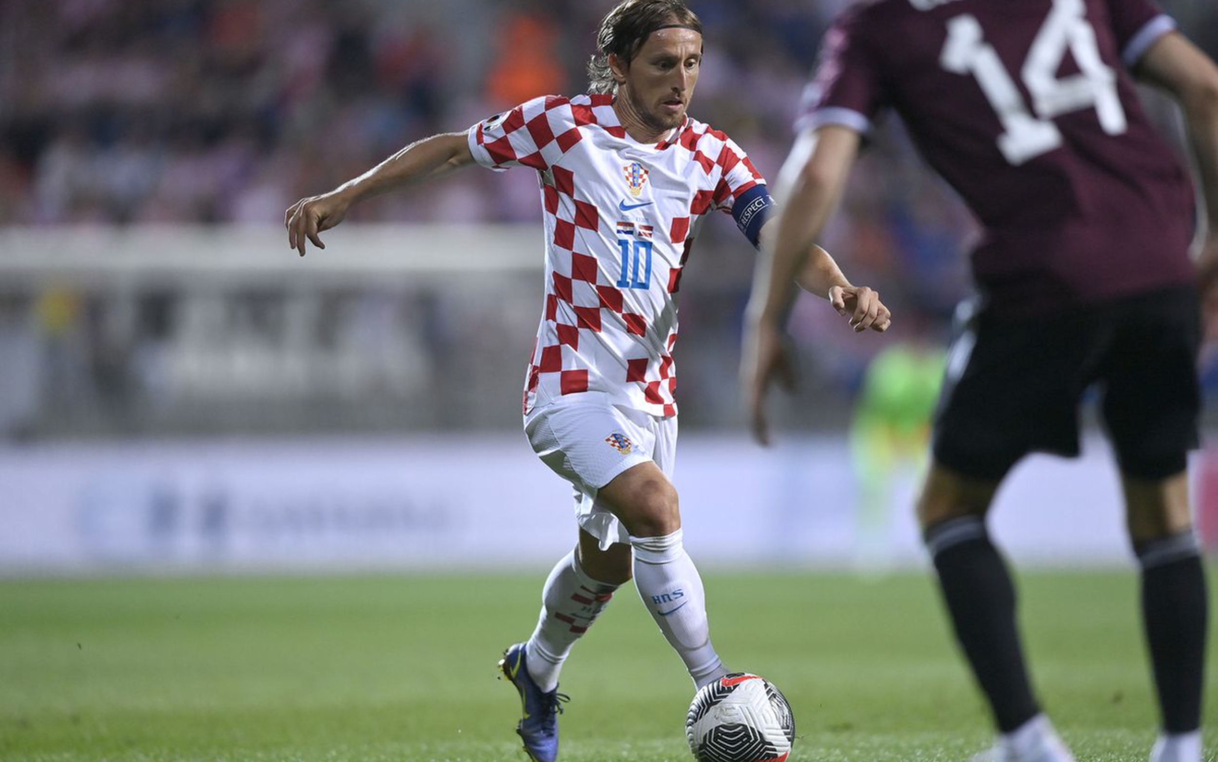 Nhìn lại trận Armenia đấu với Croatia đầy kịch tính