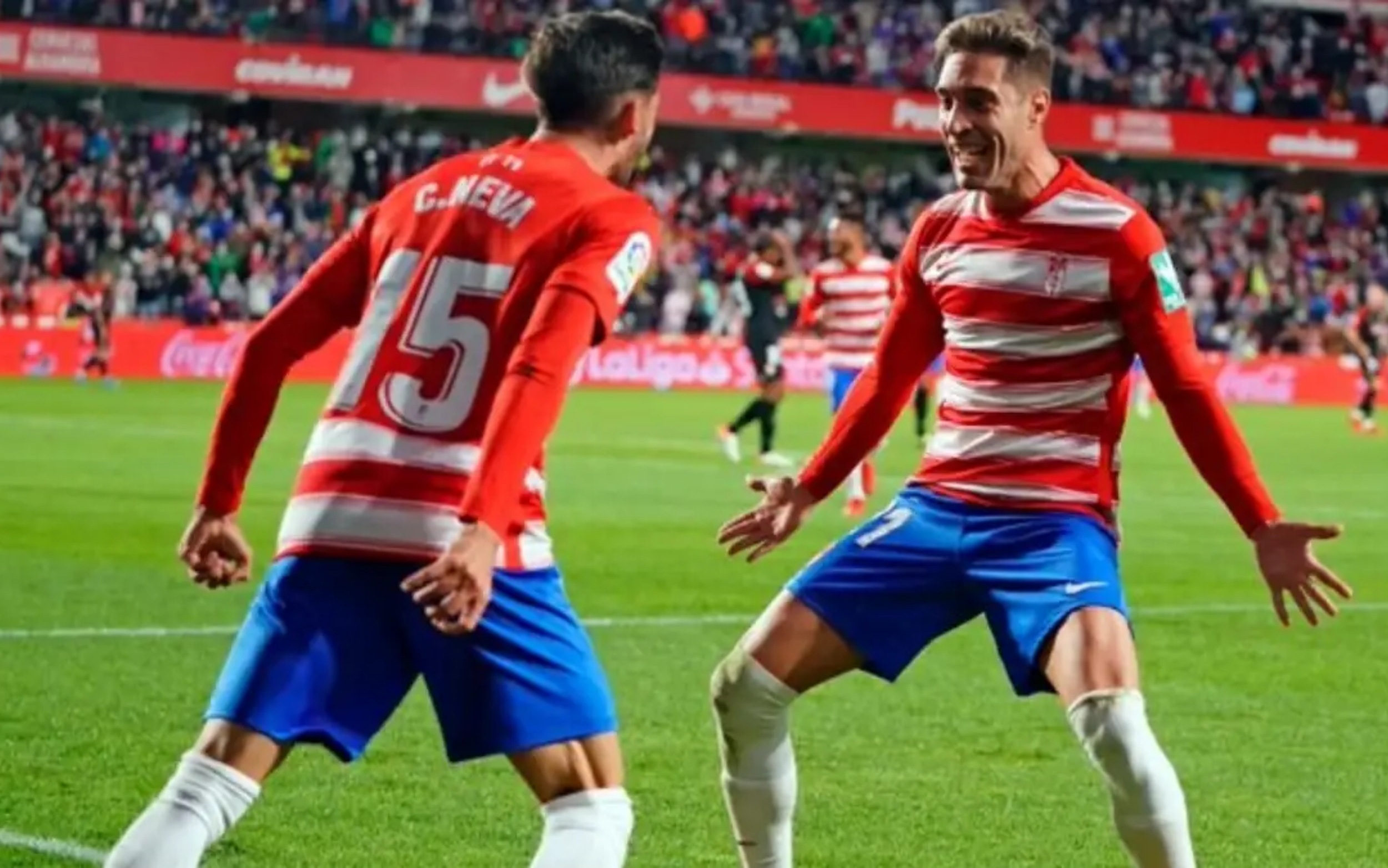 Xem xét tỷ số cuối cùng trong trận Real Sociedad đấu với Granada